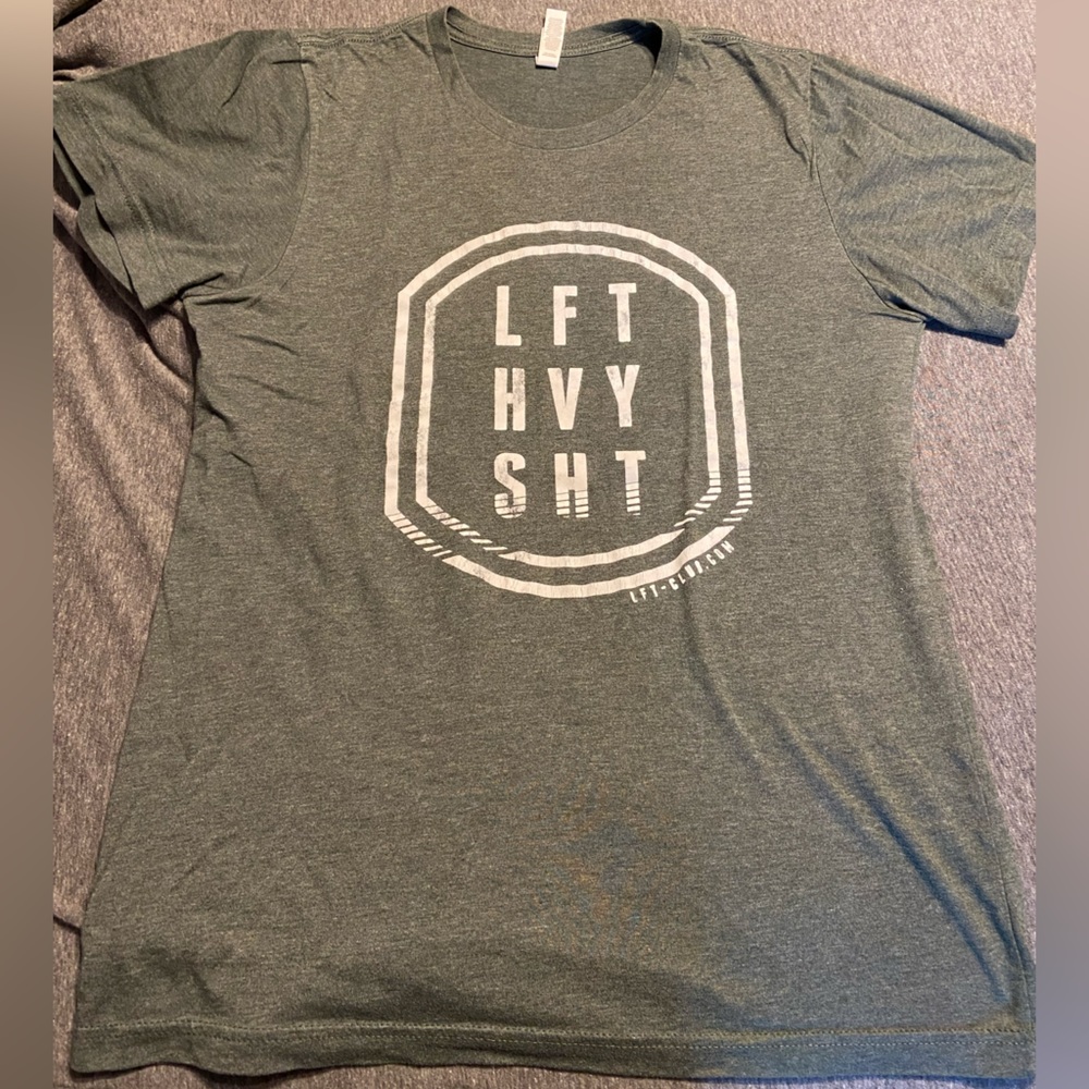 Graphic Tee “Lft Hvy Sht” sage green